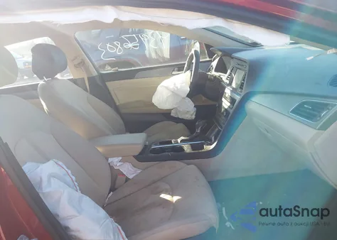 2017 Hyundai Sonata Hybrid Se z USA, uszkodzony, nr VIN KMHE24L3XHA075352